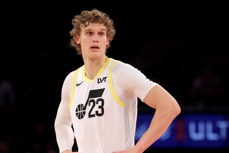 全明星赛赛程吃紧；芝加哥公牛转会期篮板制胜；信心回归；赛季目标并未改变的简单介绍