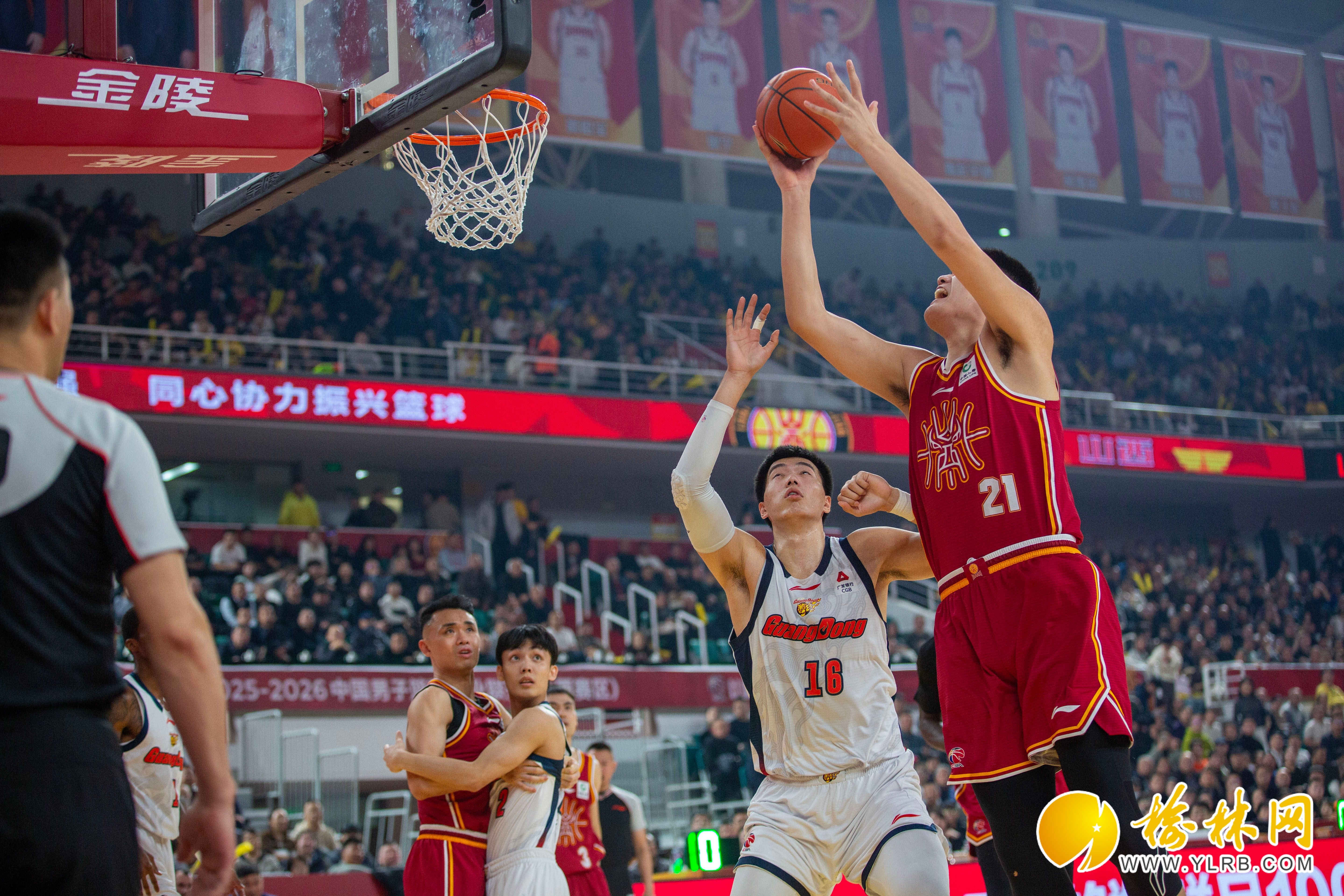 关于关键时刻全明星赛焦点战；北京首钢豪取连胜；引发热议；纪律约束更严格的信息